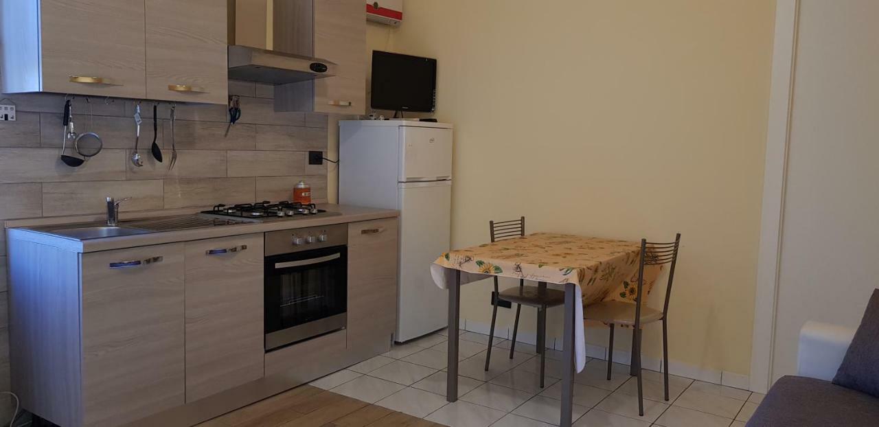 דירות טרקיניה Casa Arancio מראה חיצוני תמונה